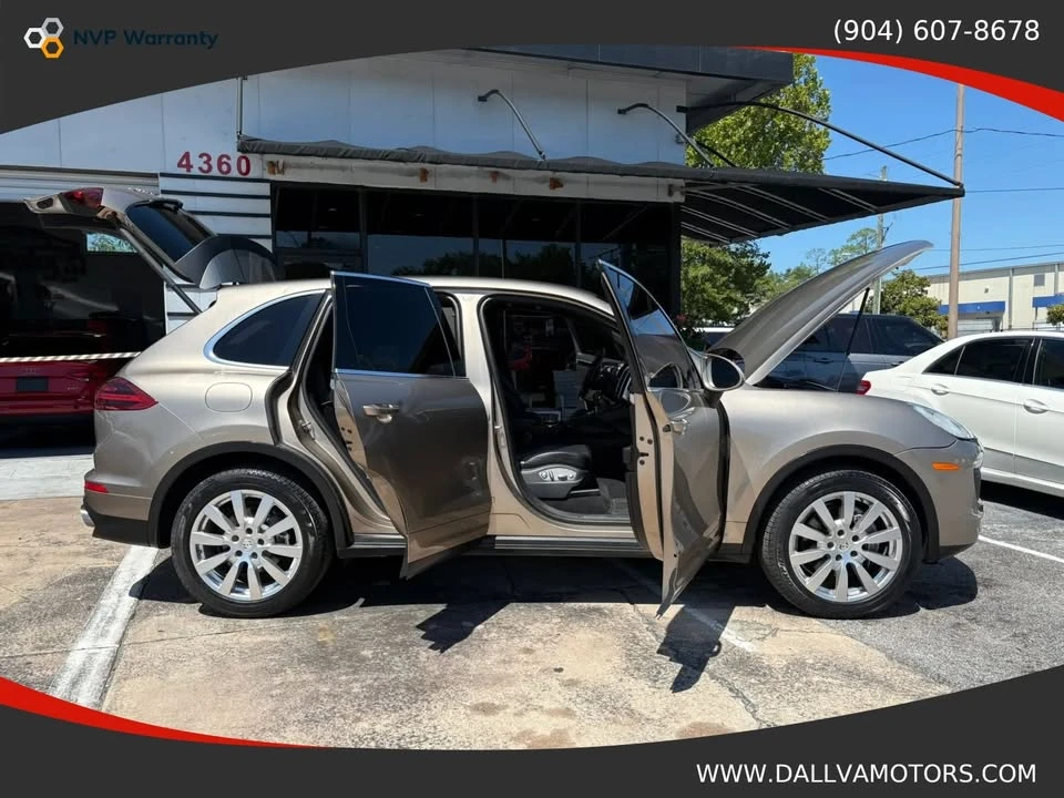 2016 Porsche 958 Cayenne - Image 10 of 20
