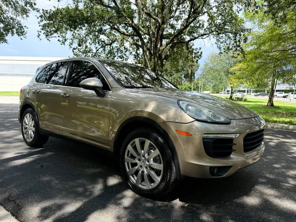 2016 Porsche 958 Cayenne - Image 7 of 20
