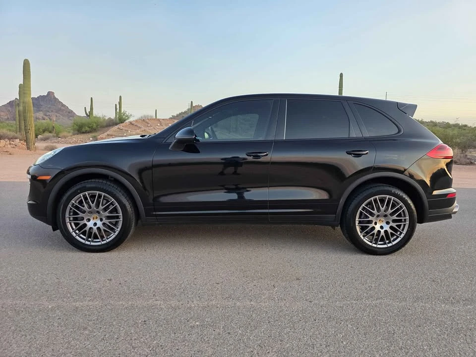 2016 Porsche 958 Cayenne - Image 3 of 18