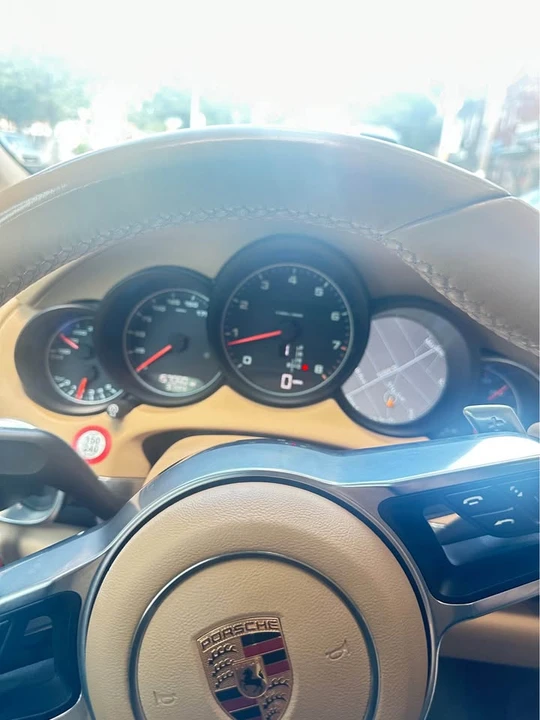 2016 Porsche 958 Cayenne - Image 19 of 20