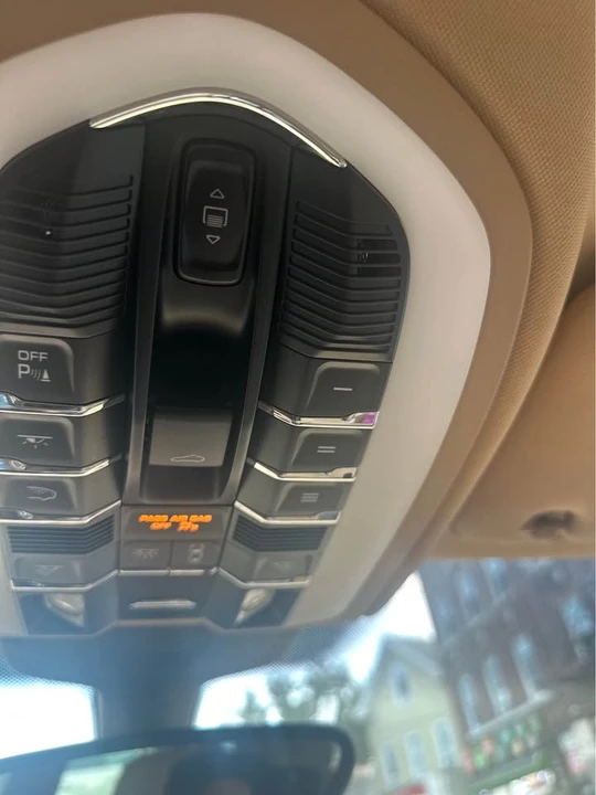 2016 Porsche 958 Cayenne - Image 15 of 20