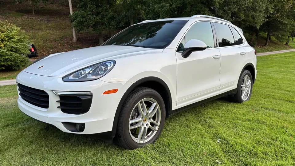 2016 Porsche 958 Cayenne - Image 3 of 19
