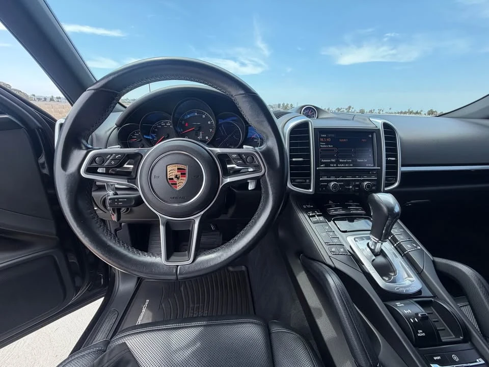 2016 Porsche 958 Cayenne - Image 13 of 20