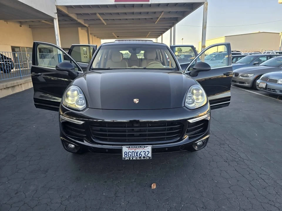 2016 Porsche 958 Cayenne - Image 9 of 18
