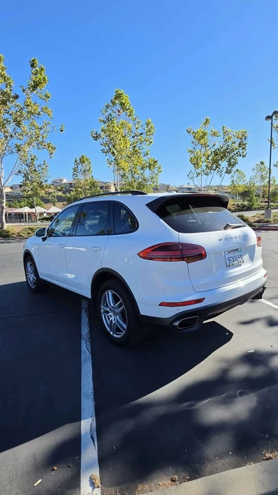 2016 Porsche 958 Cayenne - Image 3 of 15