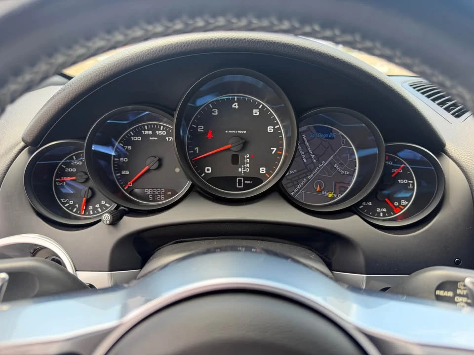 2016 Porsche 958 Cayenne - Image 14 of 20