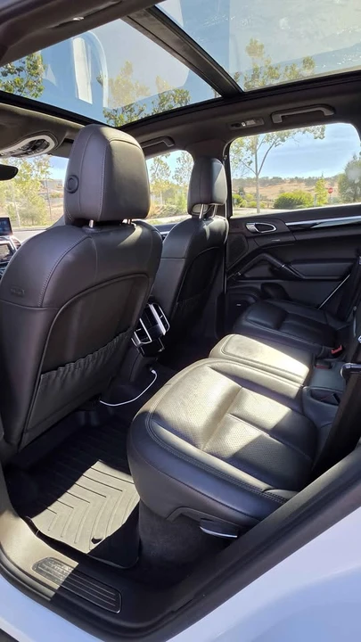 2016 Porsche 958 Cayenne - Image 7 of 15