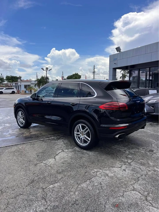 2016 Porsche 958 Cayenne - Image 3 of 20