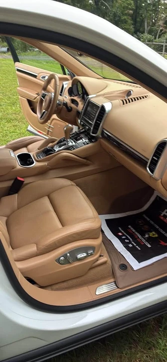2016 Porsche 958 Cayenne - Image 8 of 13