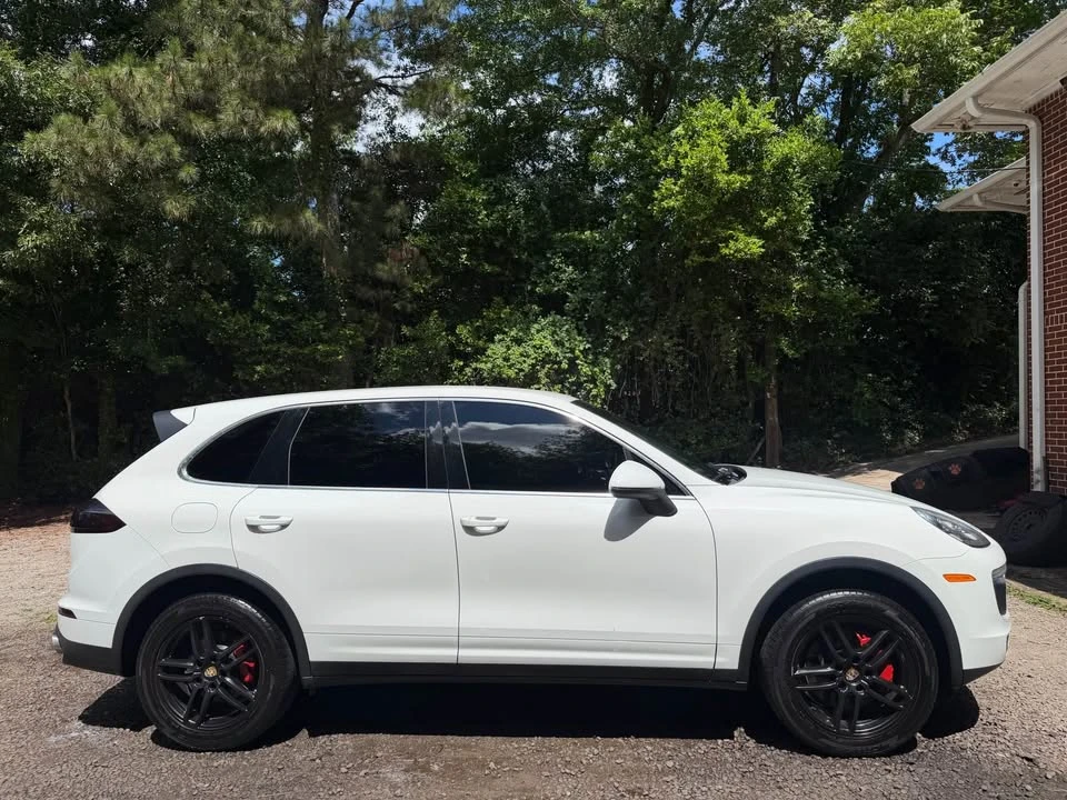 2016 Porsche 958 Cayenne - Image 3 of 18
