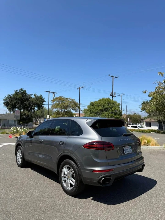 2016 Porsche 958 Cayenne - Image 4 of 17