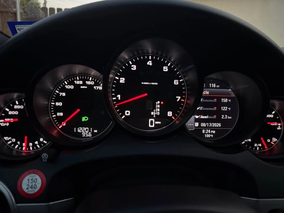 2016 Porsche 958 Cayenne - Image 9 of 12