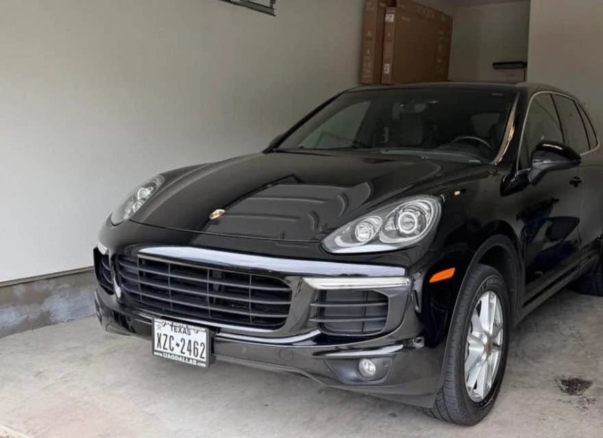 2016 Porsche 958 Cayenne - Image 8 of 12