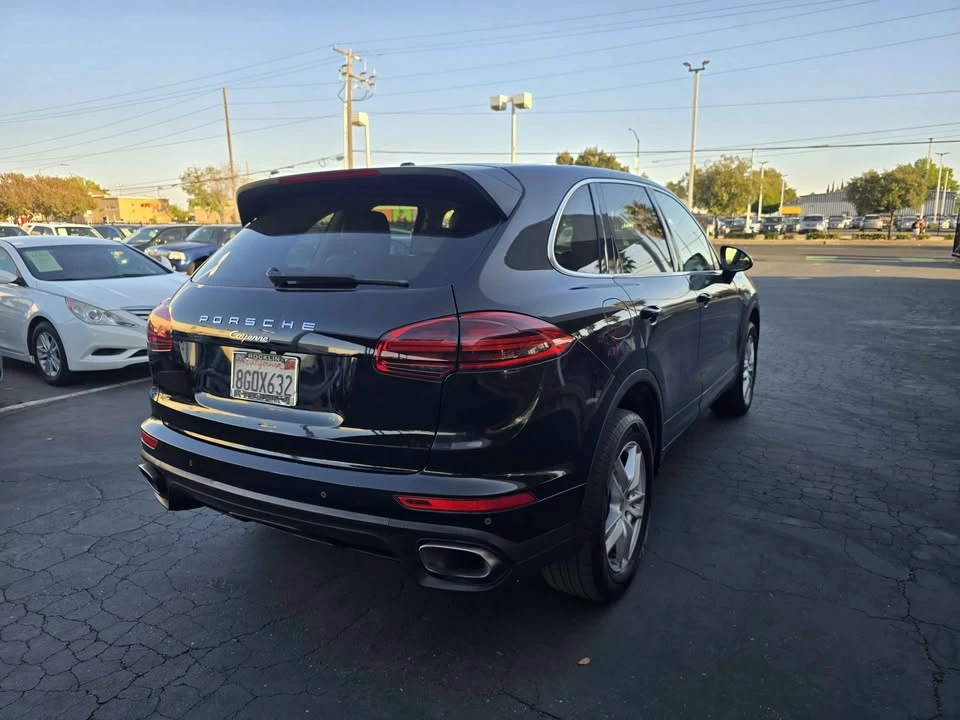 2016 Porsche 958 Cayenne - Image 6 of 18
