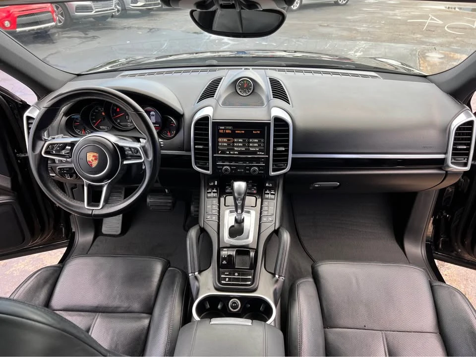 2016 Porsche 958 Cayenne - Image 13 of 20