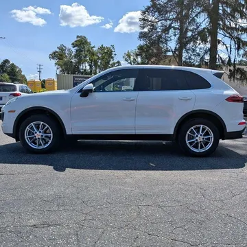 2016 Porsche Cayenne Sport Utility 4D