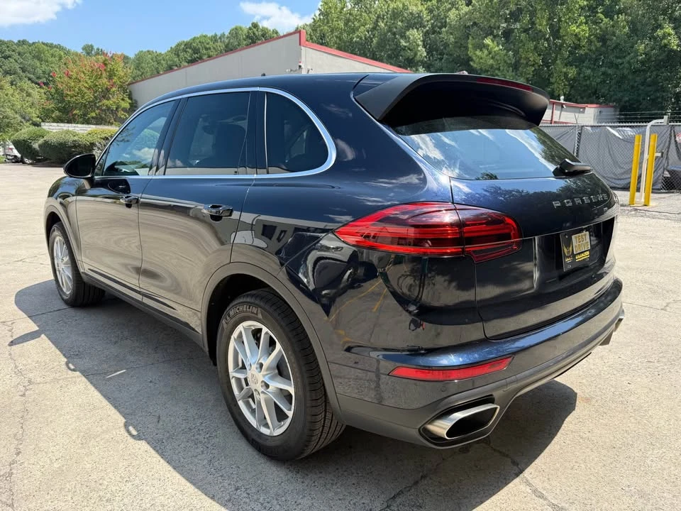 2016 Porsche 958 Cayenne - Image 8 of 20