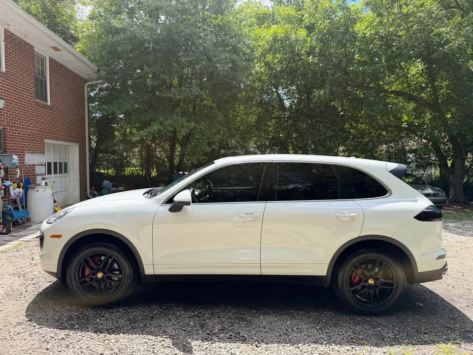 2016 Porsche 958 Cayenne - Image 7 of 18