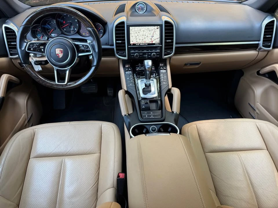 2016 Porsche 958 Cayenne - Image 3 of 20