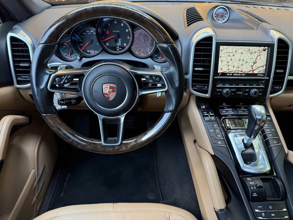2016 Porsche 958 Cayenne - Image 17 of 20