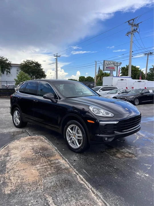 2016 Porsche 958 Cayenne - Image 8 of 20
