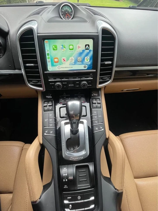2016 Porsche 958 Cayenne - Image 13 of 14