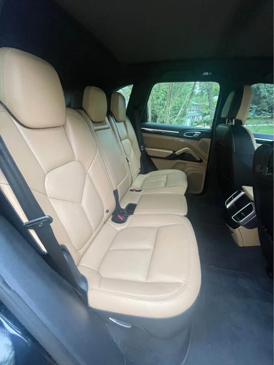 2016 Porsche 958 Cayenne - Image 8 of 14