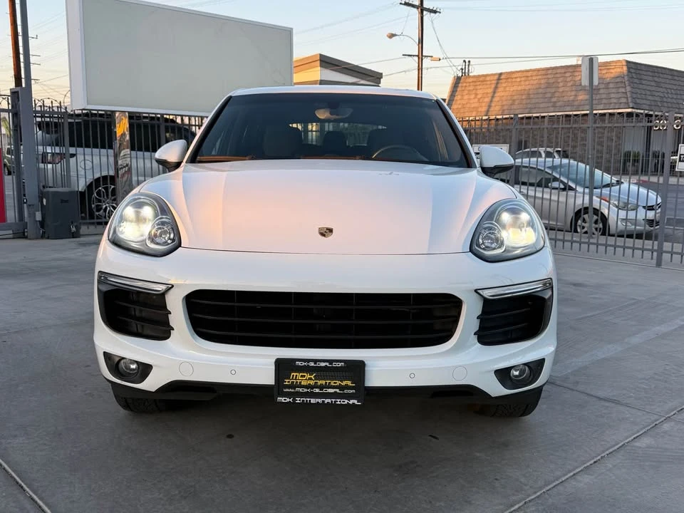 2016 Porsche 958 Cayenne - Image 6 of 17