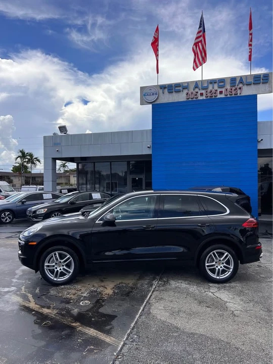 2016 Porsche 958 Cayenne - Image 2 of 20