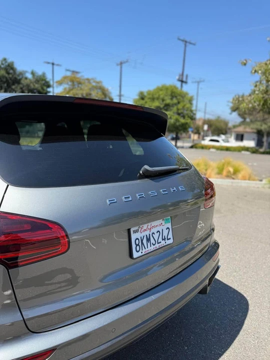 2016 Porsche 958 Cayenne - Image 6 of 17