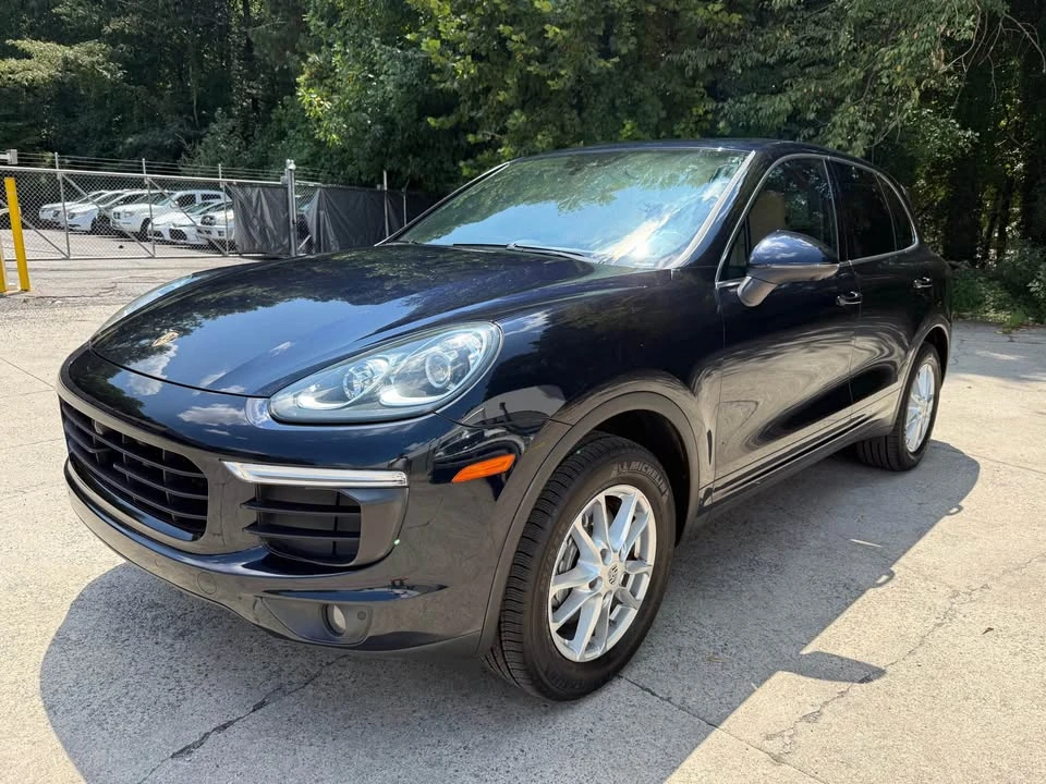 2016 Porsche 958 Cayenne - Image 2 of 20