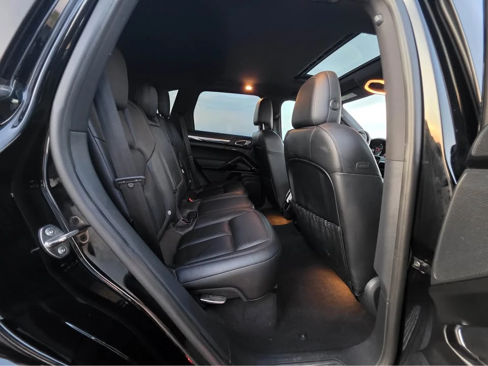 2016 Porsche 958 Cayenne - Image 14 of 15
