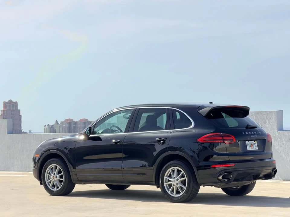 2016 Porsche 958 Cayenne - Image 6 of 18