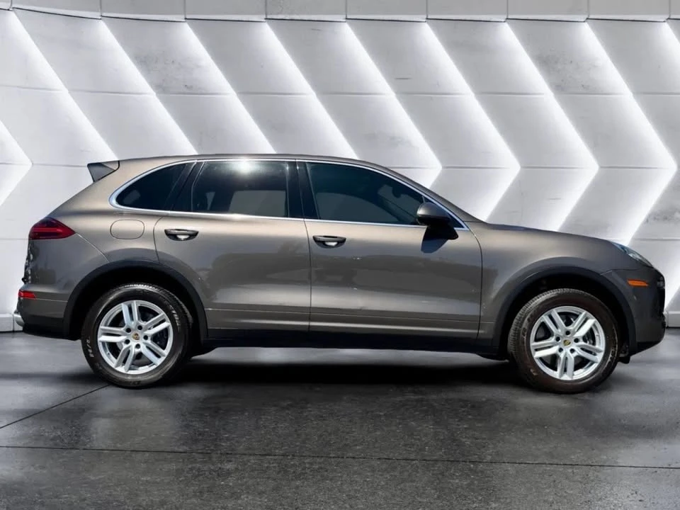 2016 Porsche 958 Cayenne - Image 4 of 20