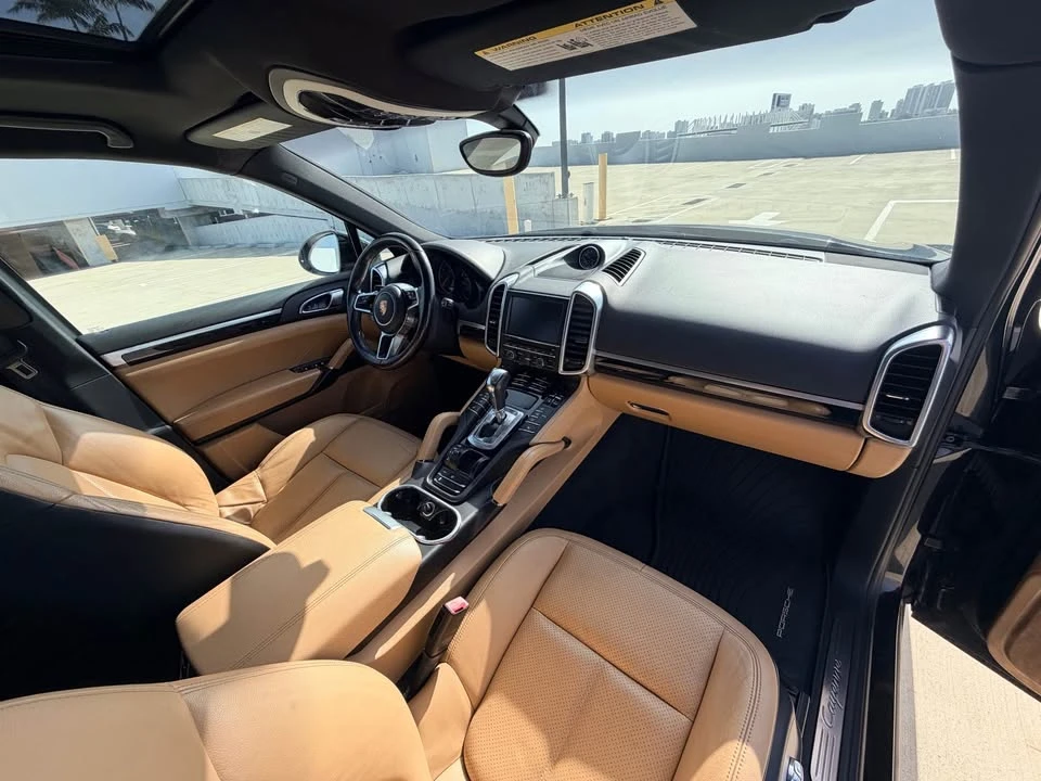 2016 Porsche 958 Cayenne - Image 14 of 18