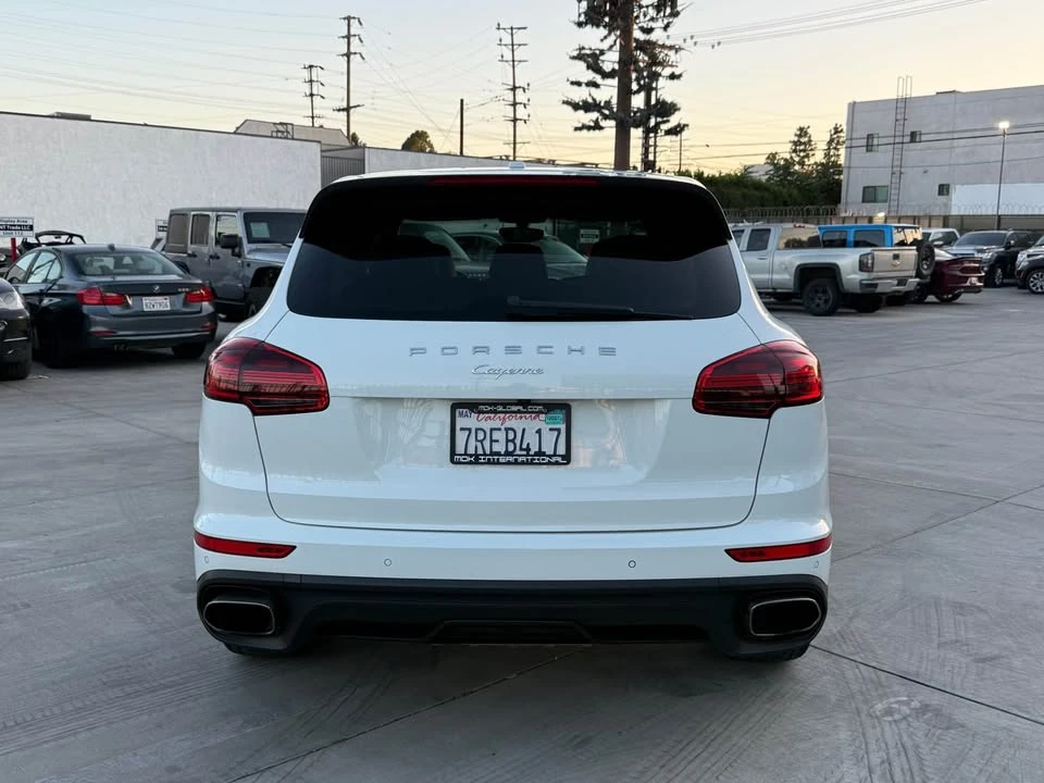 2016 Porsche 958 Cayenne - Image 5 of 17