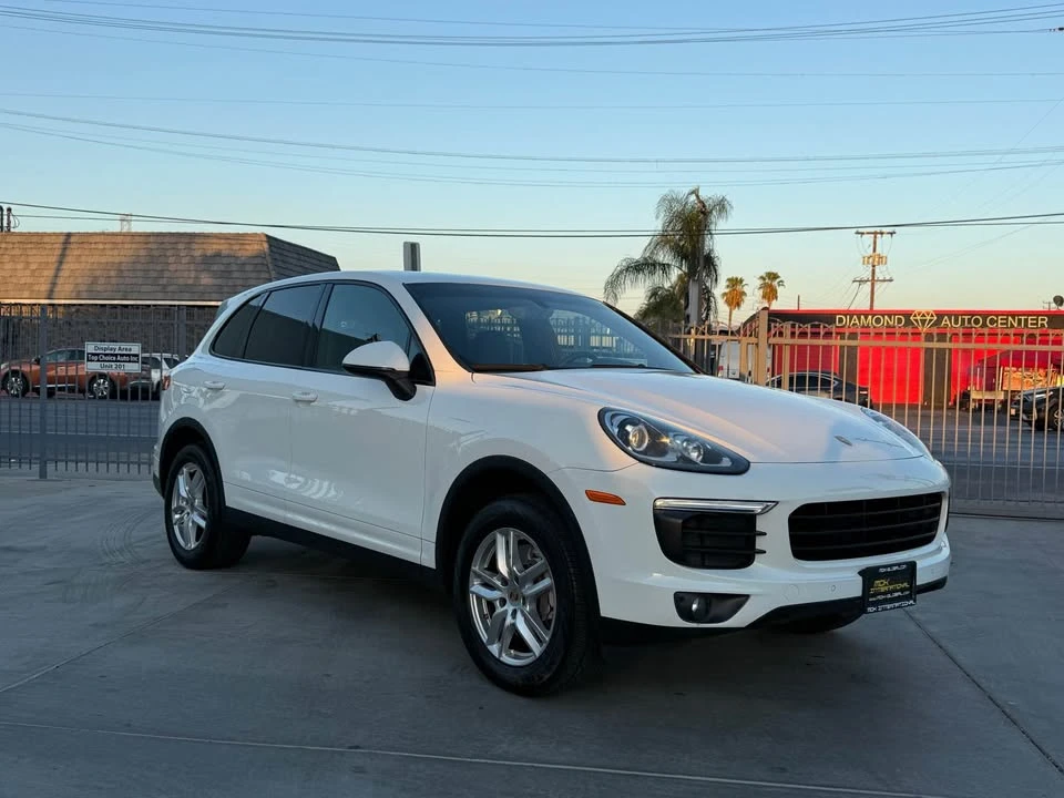 2016 Porsche 958 Cayenne - Image 3 of 17