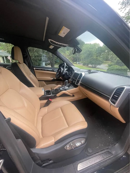 2016 Porsche 958 Cayenne - Image 7 of 14