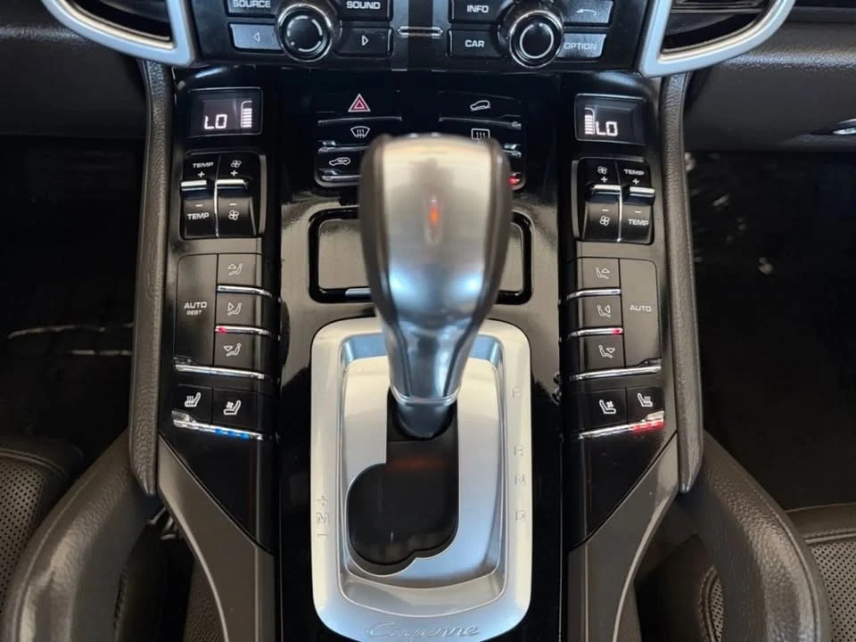 2016 Porsche 958 Cayenne - Image 17 of 20