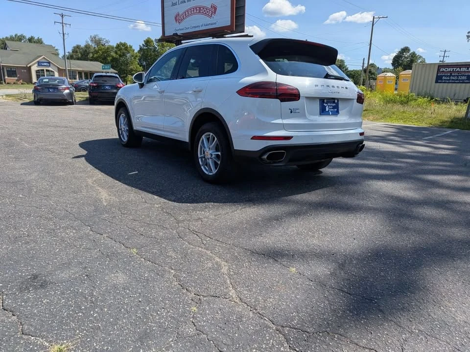 2016 Porsche 958 Cayenne - Image 6 of 19