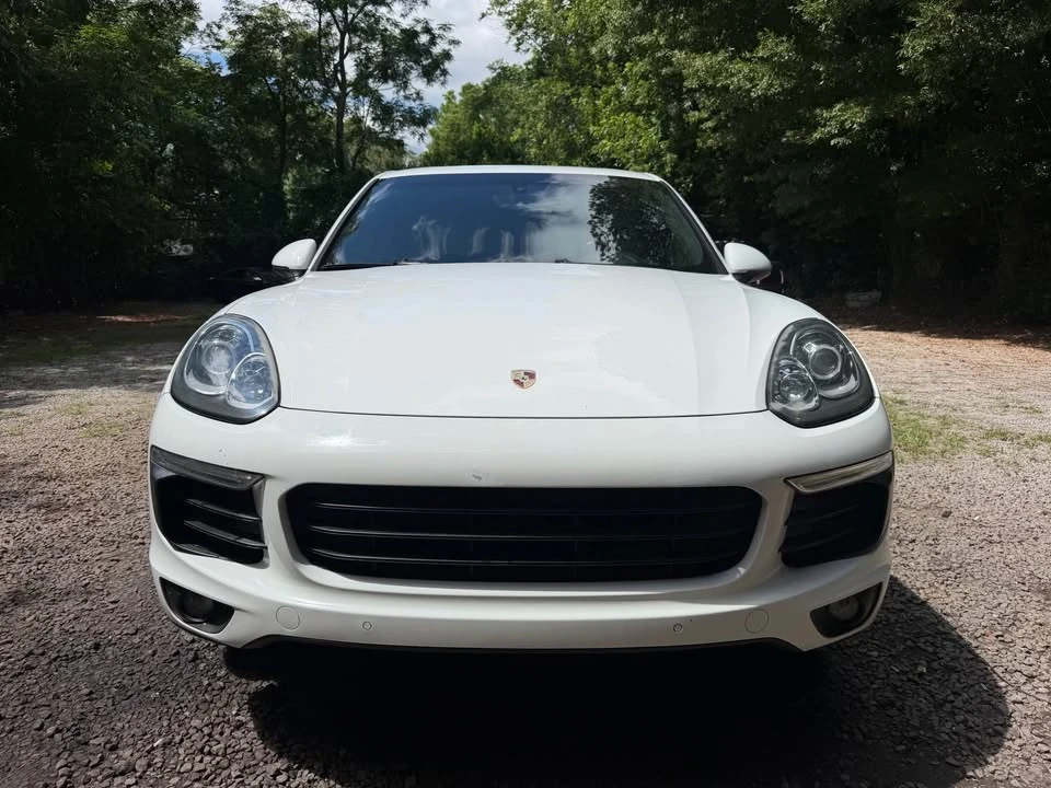 2016 Porsche 958 Cayenne - Image 8 of 18