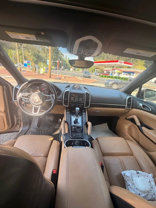 2016 Porsche 958 Cayenne - Image 6 of 7