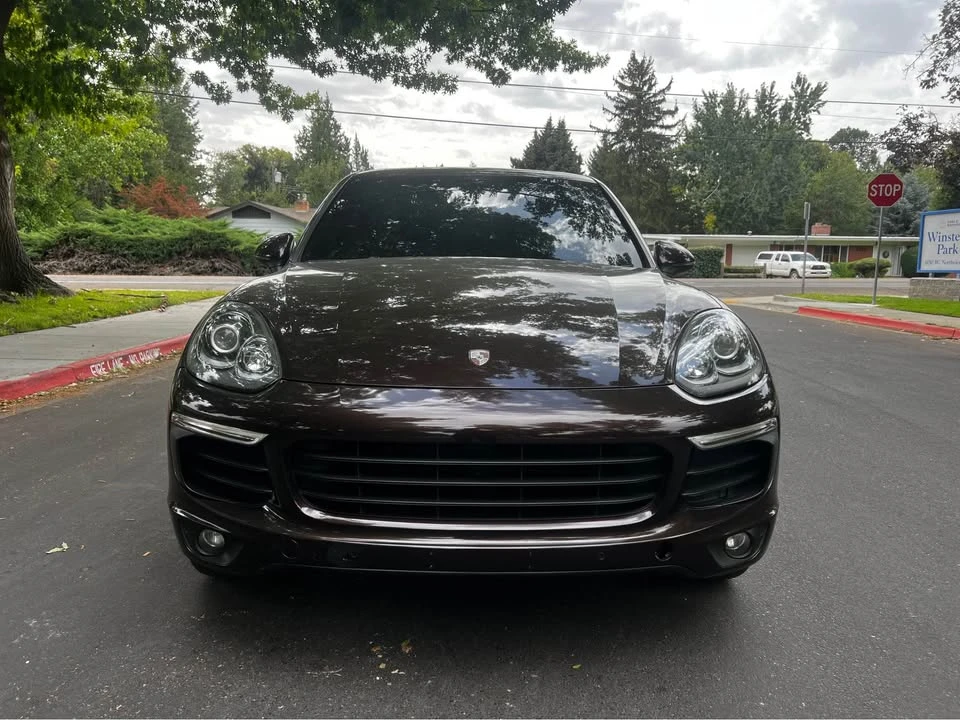 2016 Porsche 958 Cayenne - Image 2 of 11