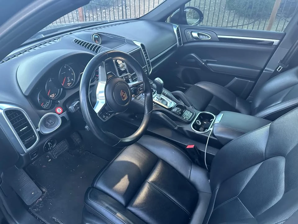 2016 Porsche 958 Cayenne - Image 13 of 13