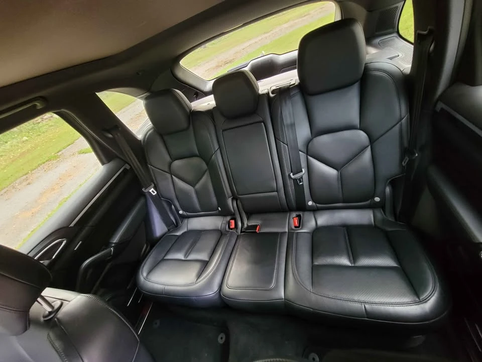 2016 Porsche 958 Cayenne - Image 10 of 12