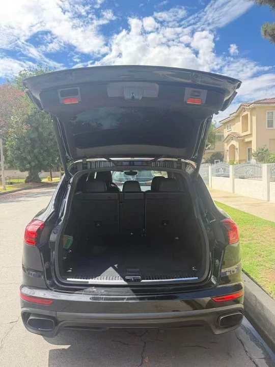 2016 Porsche 958 Cayenne - Image 5 of 10
