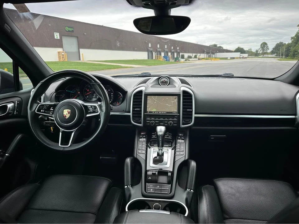 2016 Porsche 958 Cayenne - Image 17 of 20