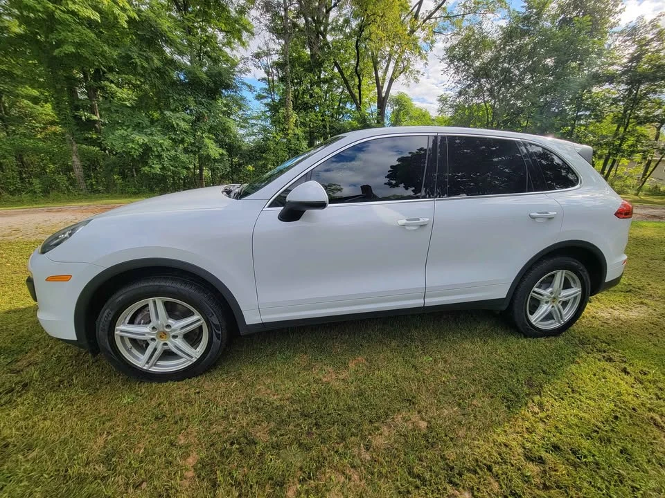 2016 Porsche 958 Cayenne - Image 7 of 12