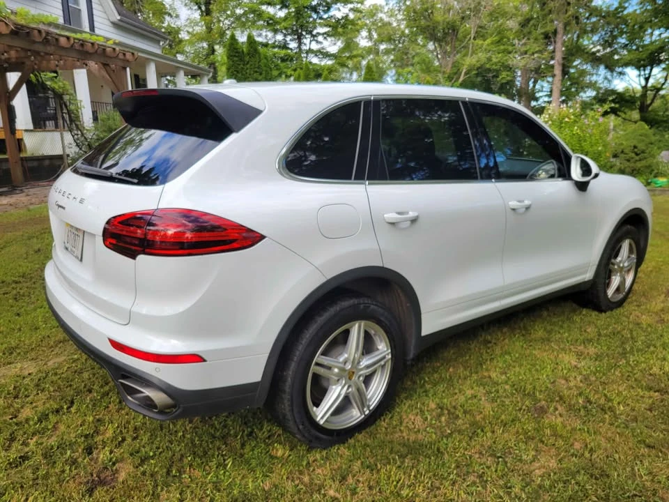 2016 Porsche 958 Cayenne - Image 3 of 12