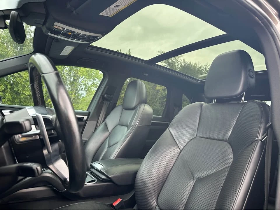 2016 Porsche 958 Cayenne - Image 14 of 20